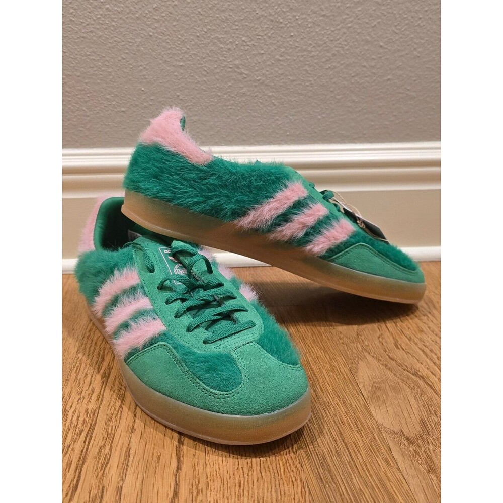 Adidas Gazelle Indoor Green Glow Pink Furry Sneaker NWT Women 11 Men 10 JP8342 - Picture 2 of 11